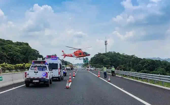 万宁高速公路汽车救援案例